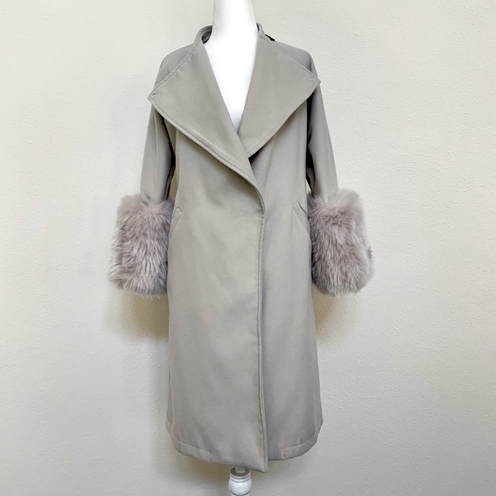 Winter Coat with Faux Fur Sleeves Trim Size XS-S